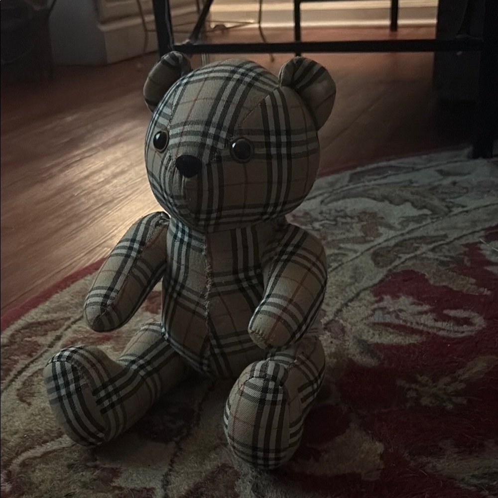 Burberry bear